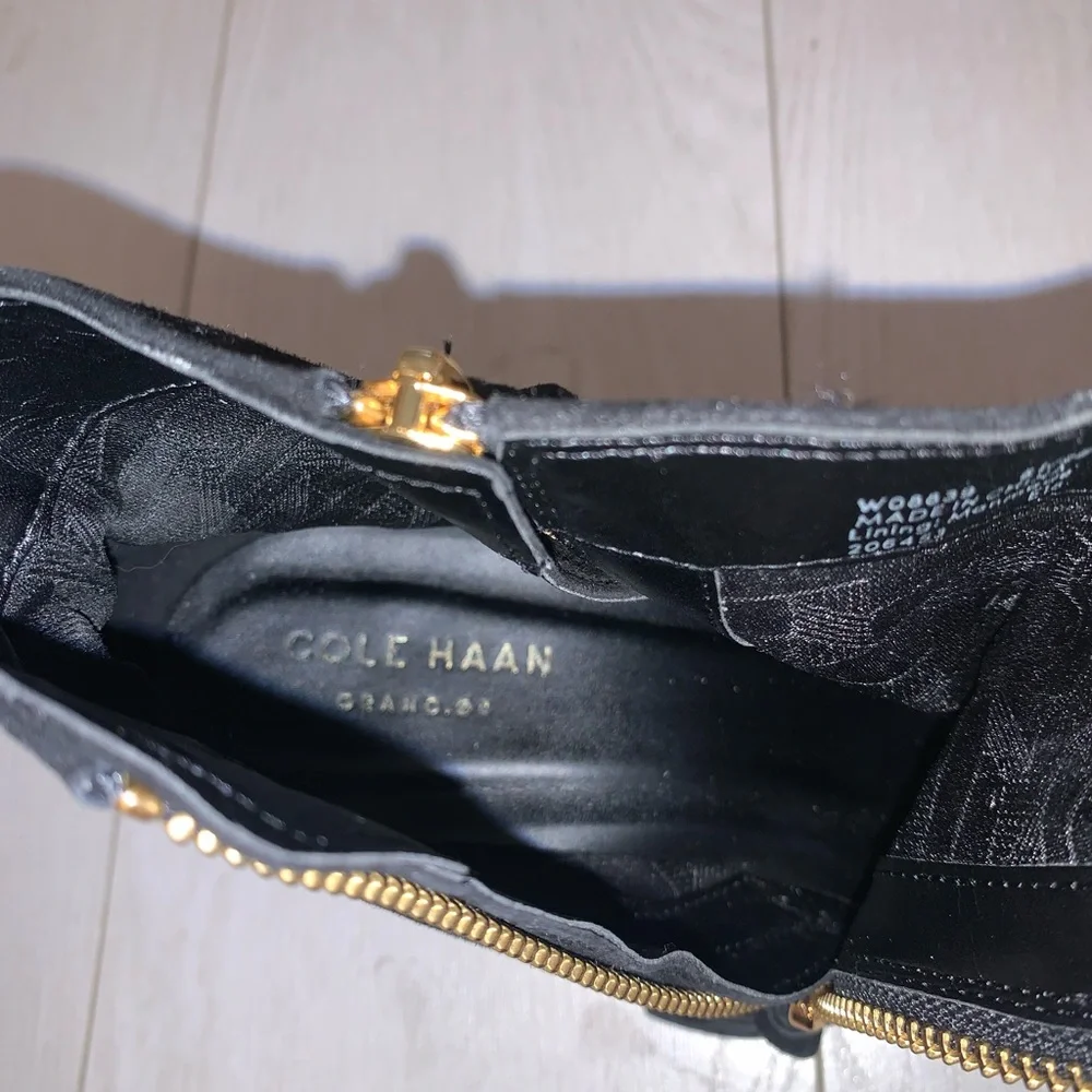 Cole Haan Saylor Grnd Botie II Boots Black Suede Size 6.5B